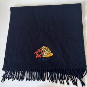Vintage iceberg scarf